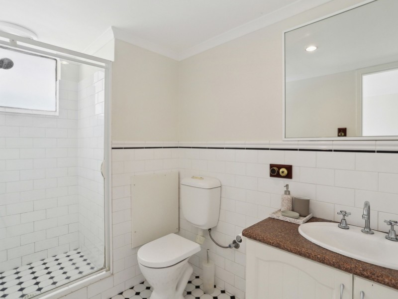 25/22 Nile Street, East Perth WA 6004