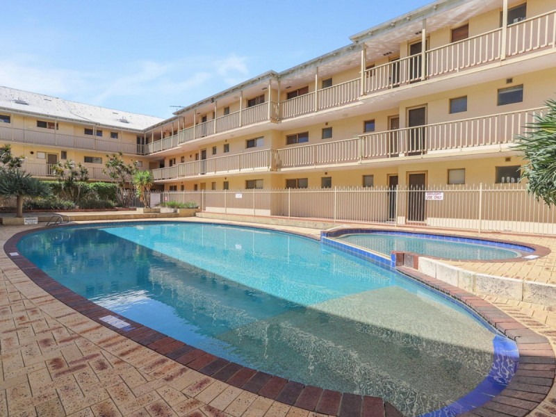 25/22 Nile Street, East Perth WA 6004