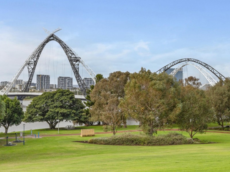 25/22 Nile Street, East Perth WA 6004