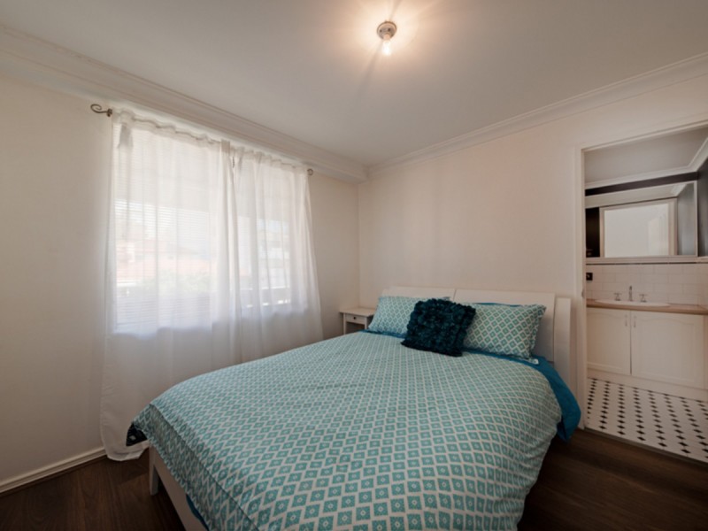 27/22 Nile Street, East Perth WA 6004