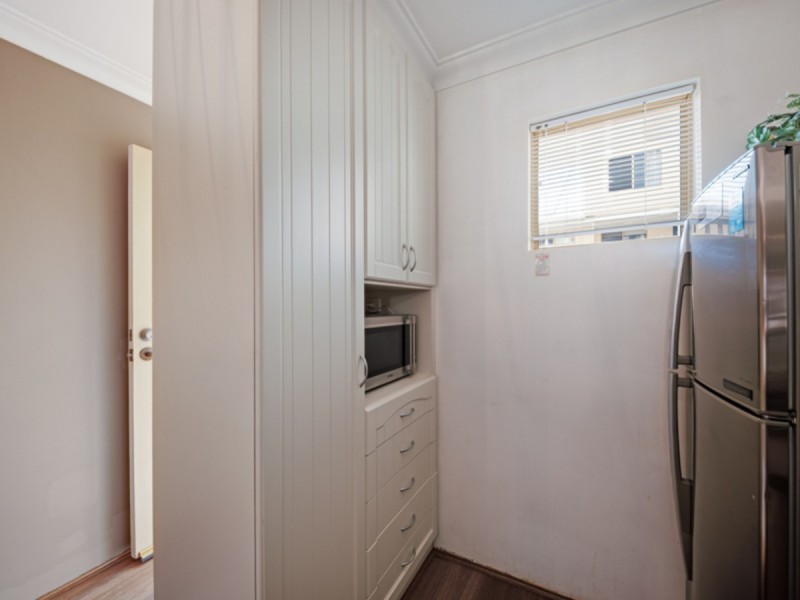 27/22 Nile Street, East Perth WA 6004