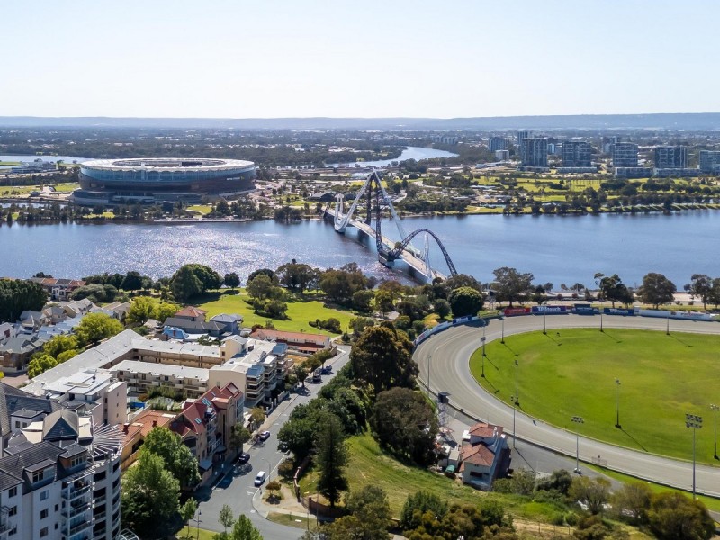 27/22 Nile Street, East Perth WA 6004