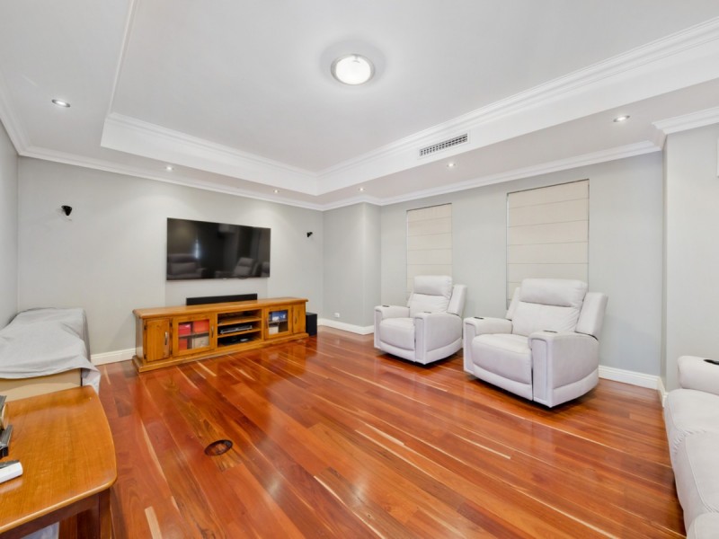 72 Moulden Avenue, Yokine WA 6060