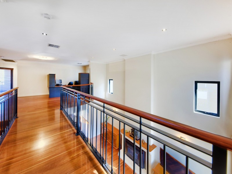 72 Moulden Avenue, Yokine WA 6060