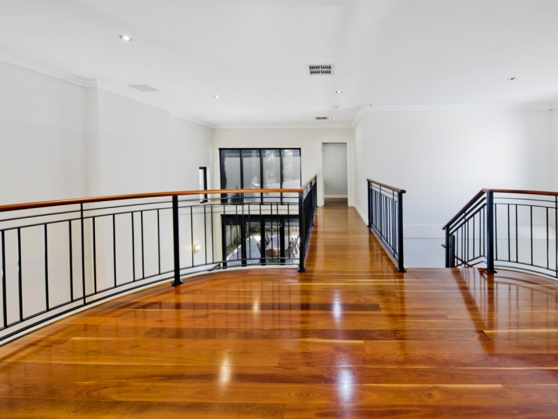 72 Moulden Avenue, Yokine WA 6060