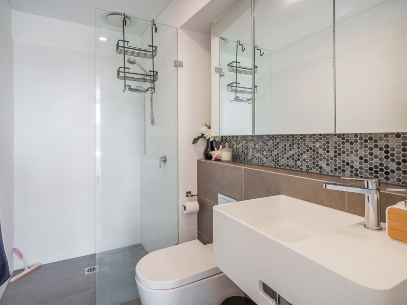 1013/60 Riversdale Road, Rivervale WA 6103