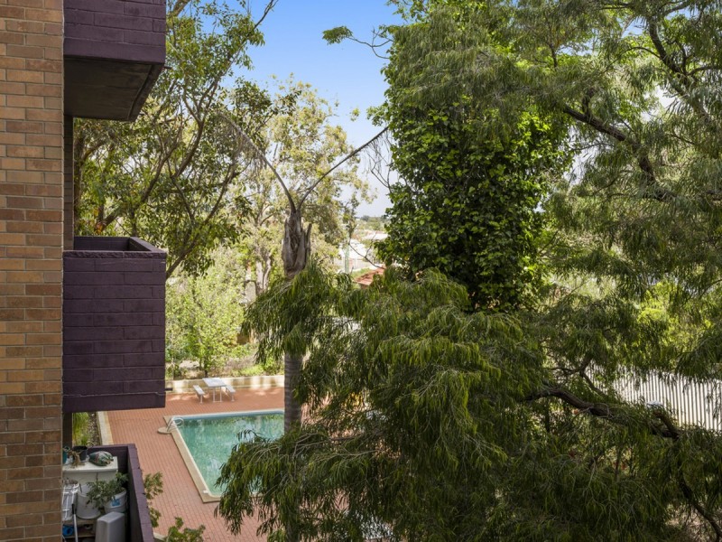 304/36 Tenth Avenue, Maylands WA 6051