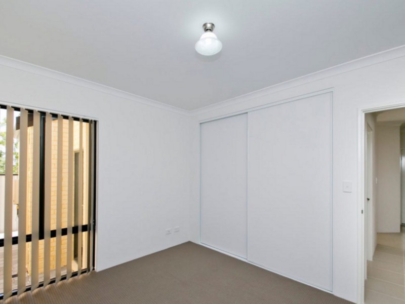 43B Loxwood Road, Balga WA 6061