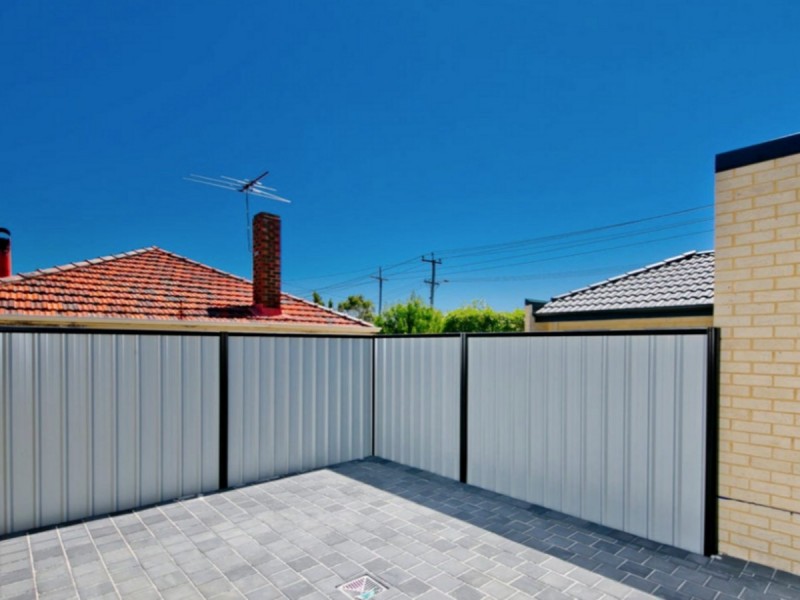 43B Loxwood Road, Balga WA 6061