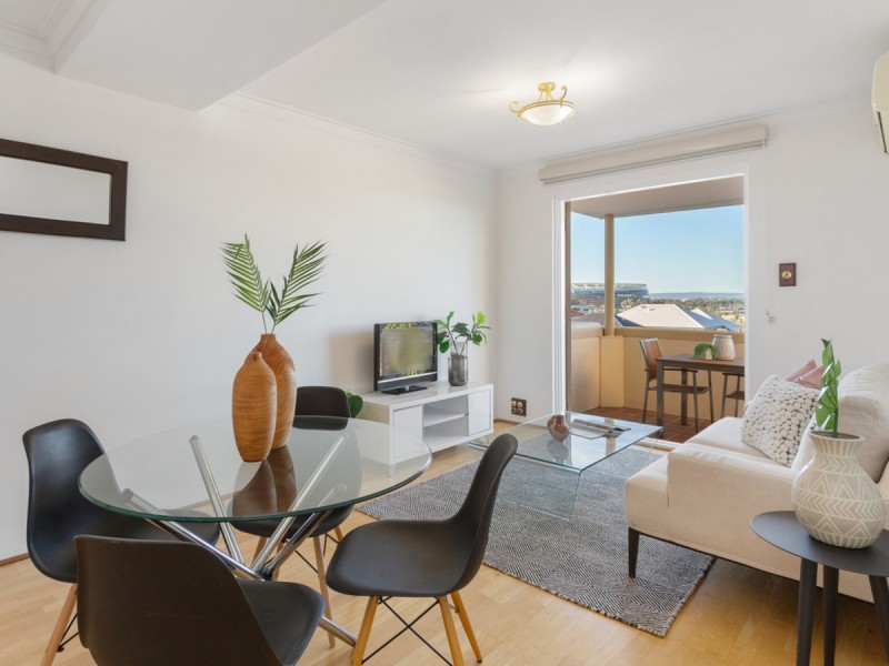 56/22 Nile Street, East Perth WA 6004