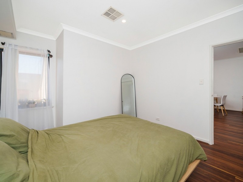 55/11 Regal Place, East Perth WA 6004