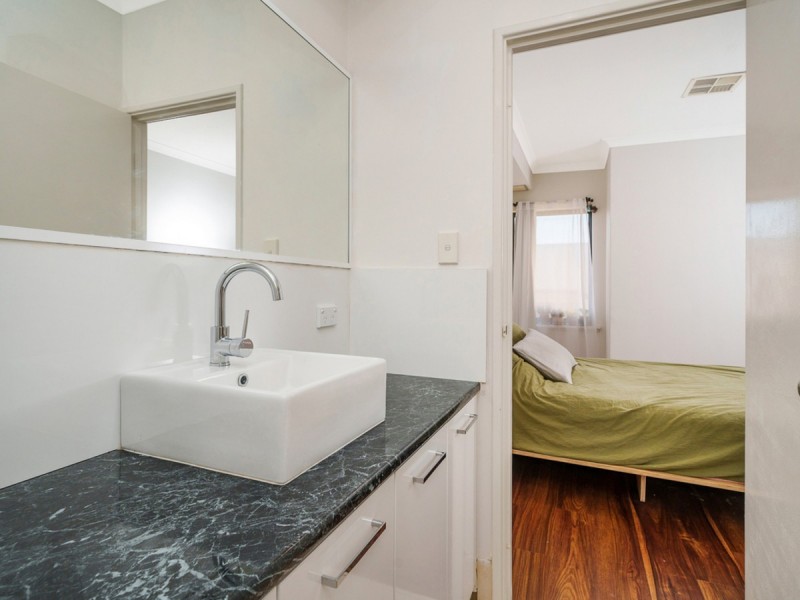 55/11 Regal Place, East Perth WA 6004