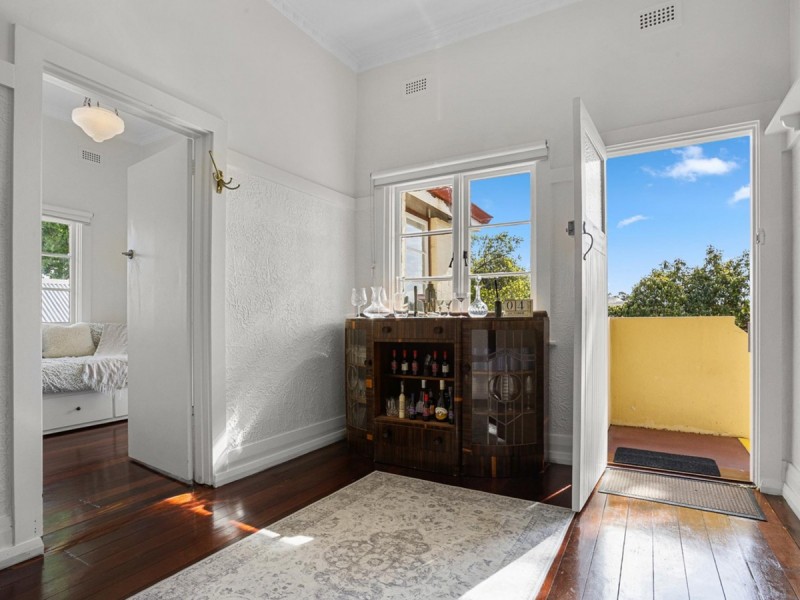 2/157 Cambridge Street, West Leederville WA 6007