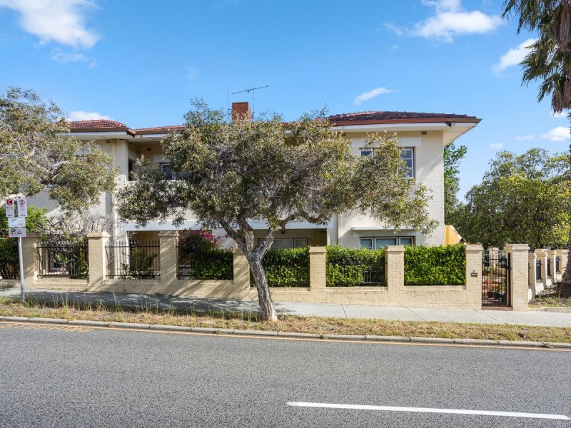 2/157 Cambridge Street, West Leederville WA 6007
