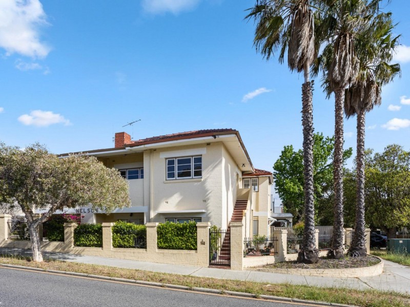 2/157 Cambridge Street, West Leederville WA 6007