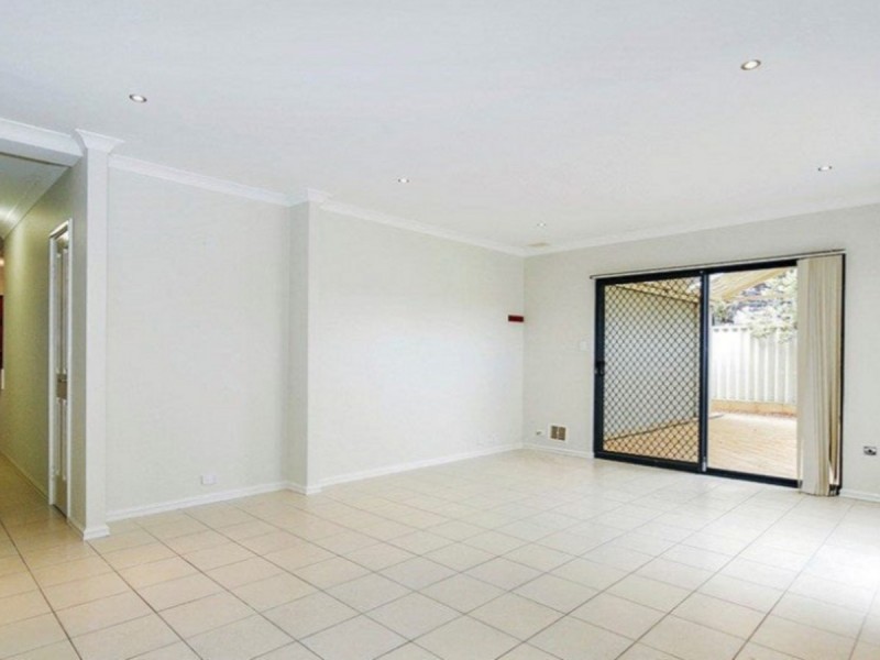 8b Clearview Avenue, Yokine WA 6060