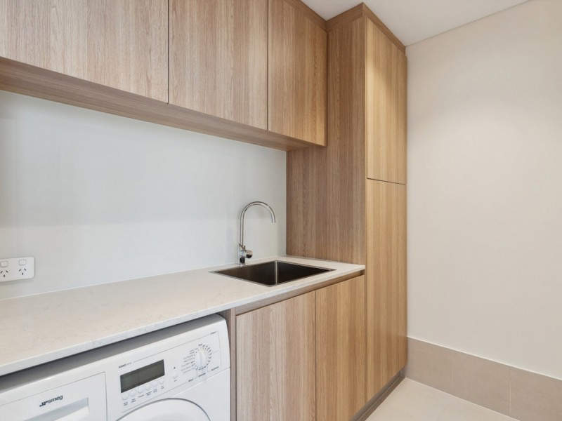 806/9 Tully Road, East Perth WA 6004