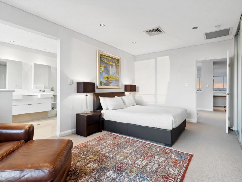 P1/47 Tully Road, East Perth WA 6004