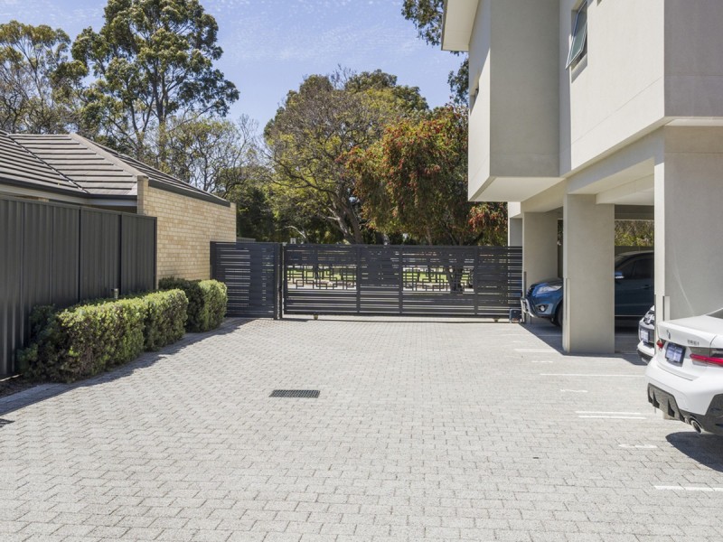 3/114 Surrey Road, Rivervale WA 6103