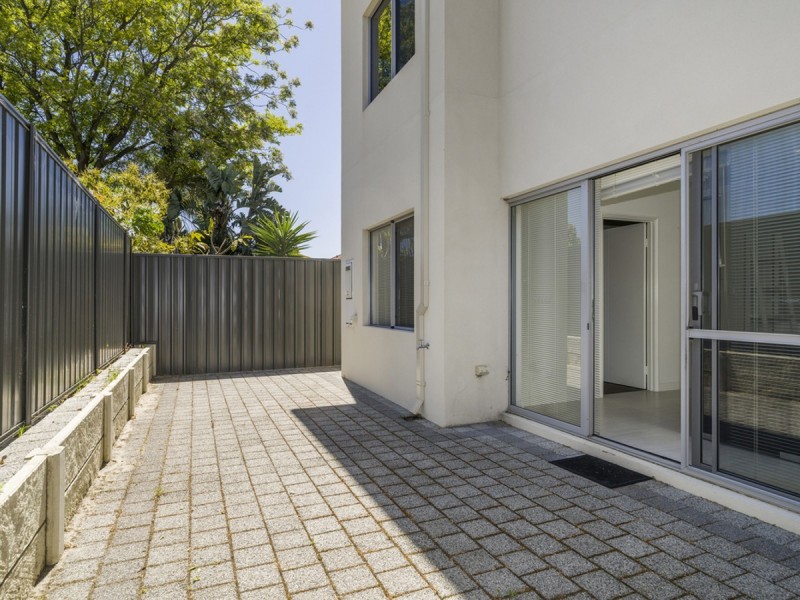 3/114 Surrey Road, Rivervale WA 6103