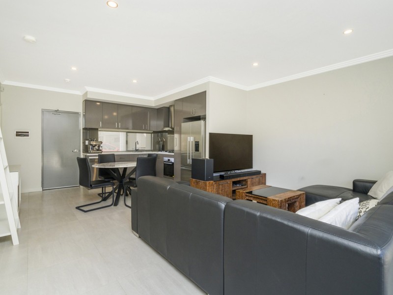 3/114 Surrey Road, Rivervale WA 6103