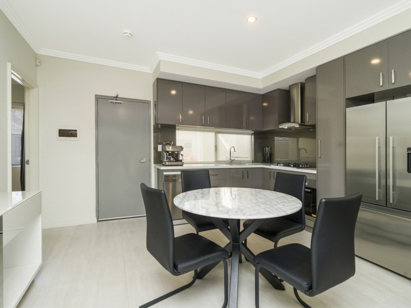 3/114 Surrey Road, Rivervale WA 6103