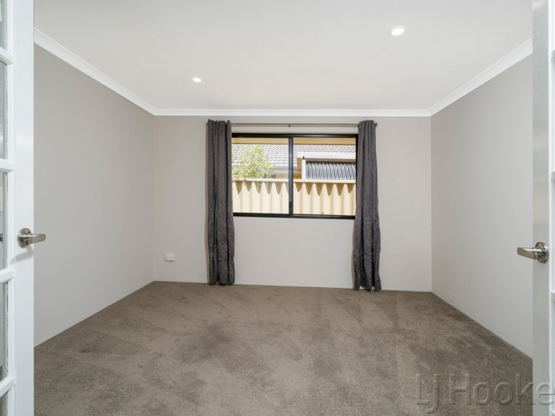 23 Ferryside Road, Butler WA 6036