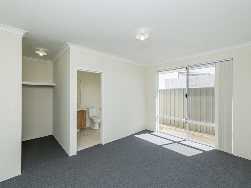 9 Cerulean Drive, Eglinton WA 6034