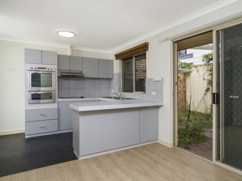 2/77 Cambridge Street, West Leederville WA 6007