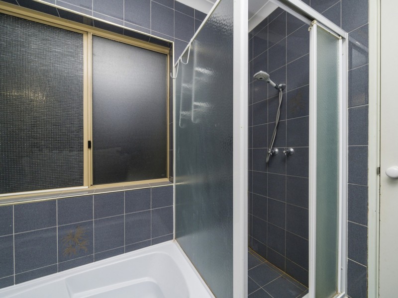 1/76 Wanneroo Road, Yokine WA 6060