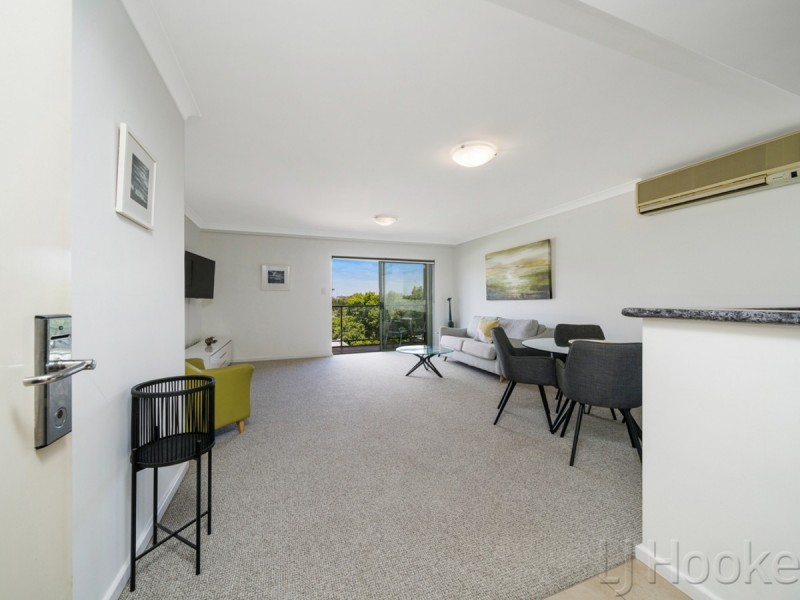 17/122 Mounts Bay Road, Perth WA 6000