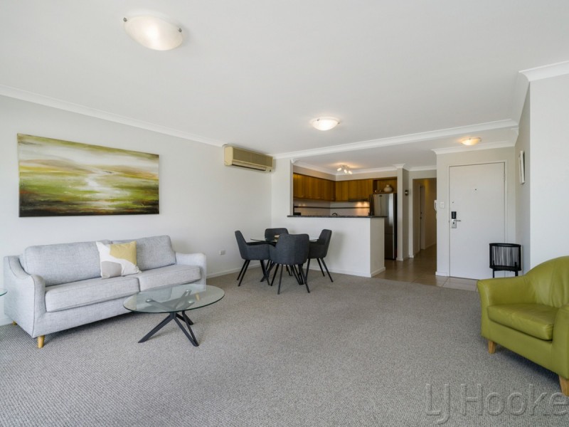 17/122 Mounts Bay Road, Perth WA 6000