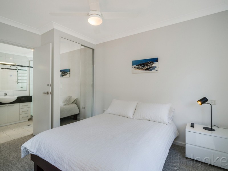 17/122 Mounts Bay Road, Perth WA 6000