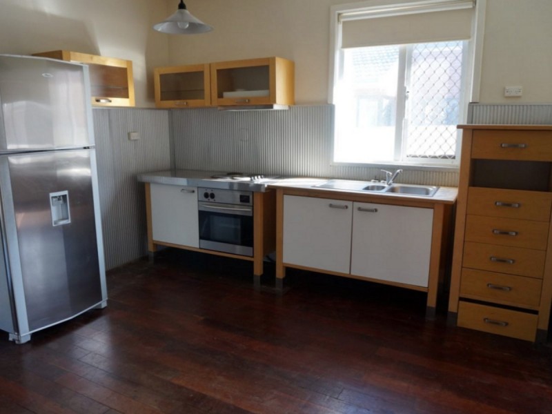 184 Royal Street, Yokine WA 6060