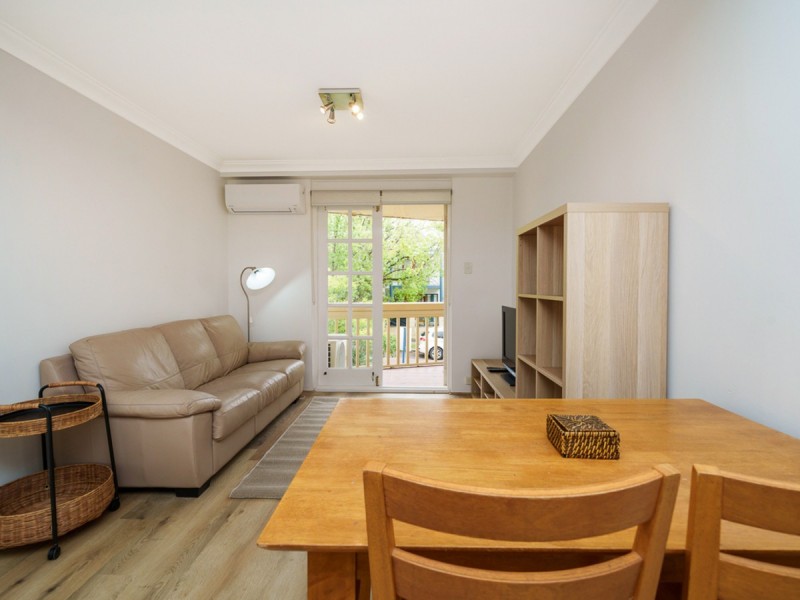 14/22 Nile Street, East Perth WA 6004