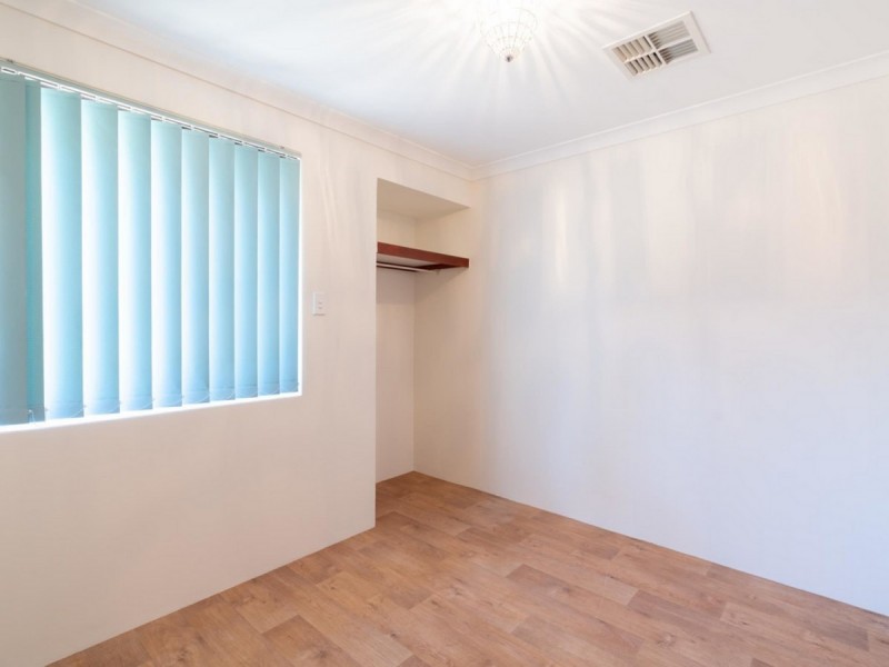 32 Waterton Way, Cooloongup WA 6168