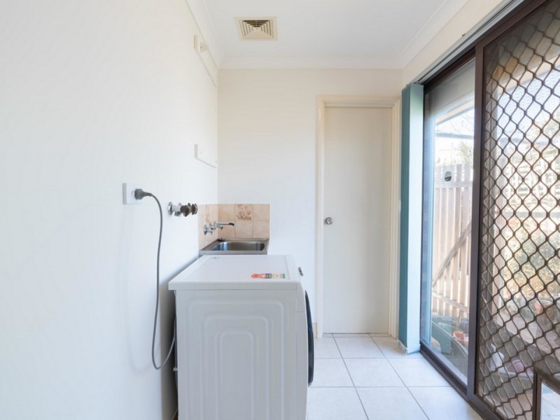 32 Waterton Way, Cooloongup WA 6168