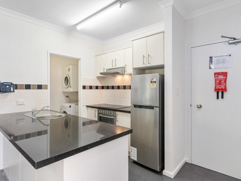 10/11 Regal Place, East Perth WA 6004