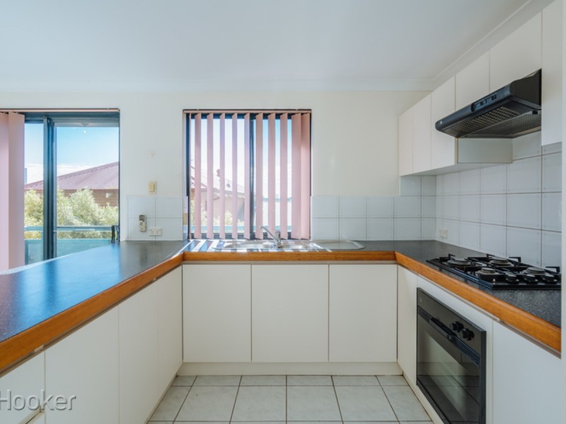 12/30 Bronte Street, East Perth WA 6004