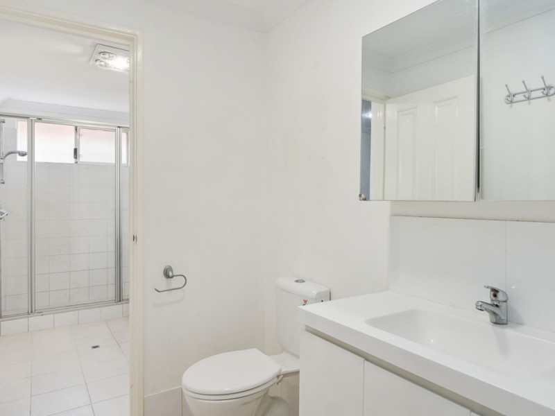 1/11 Miller Street, Victoria Park WA 6100