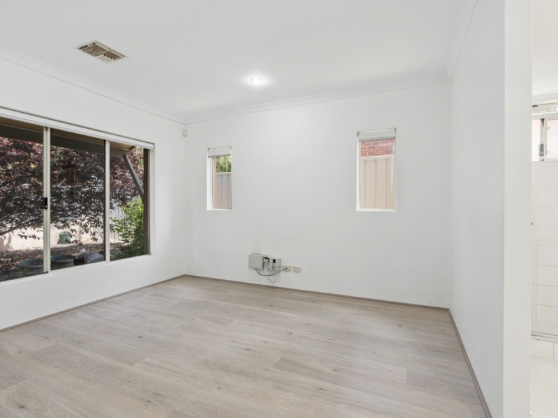 1/11 Miller Street, Victoria Park WA 6100
