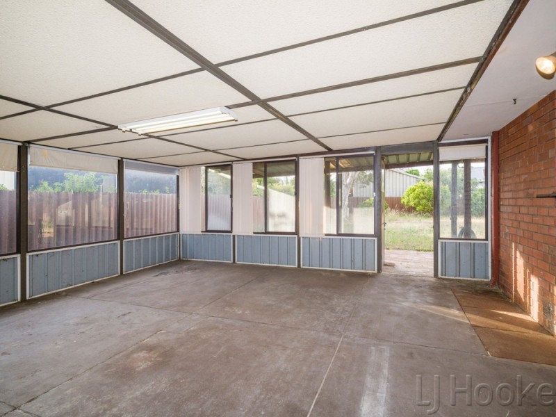 18 Reigate Street, Gosnells WA 6110
