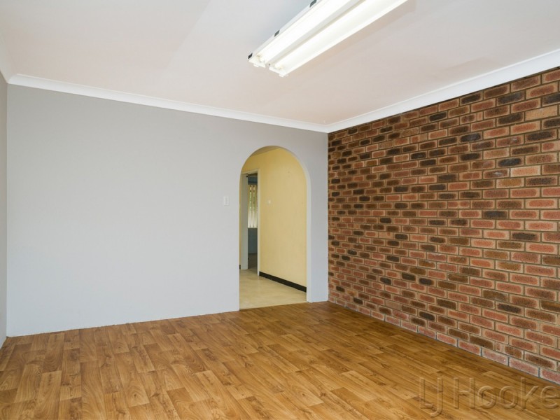 18 Reigate Street, Gosnells WA 6110