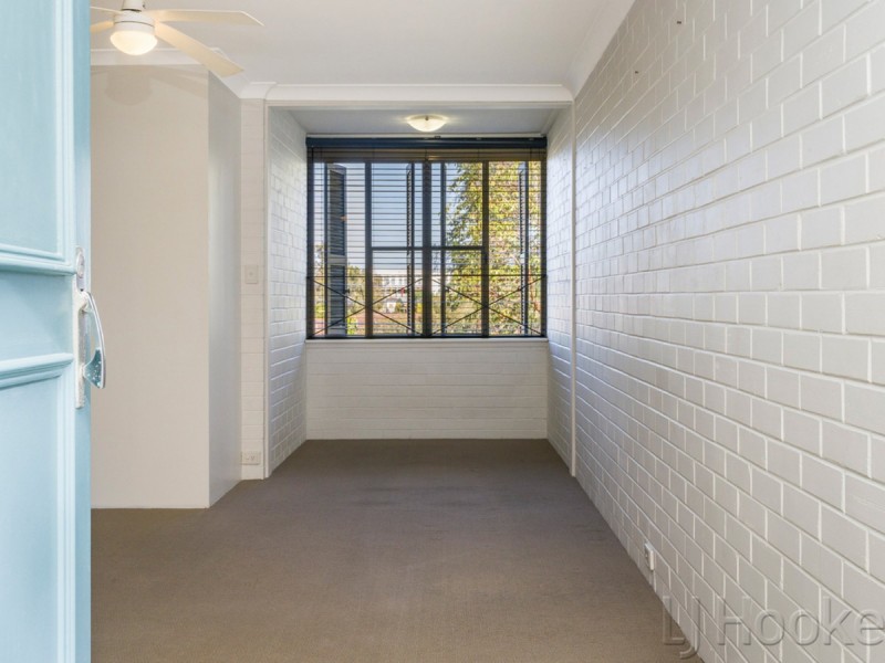 32W/24 Pearson Street, Churchlands WA 6018