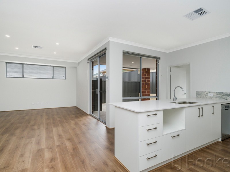 3 Owl Way, Eglinton WA 6034