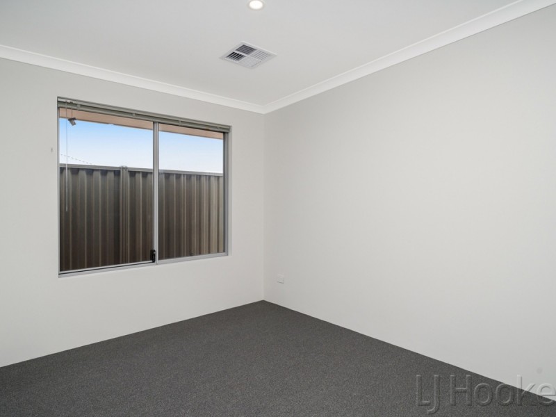 3 Owl Way, Eglinton WA 6034