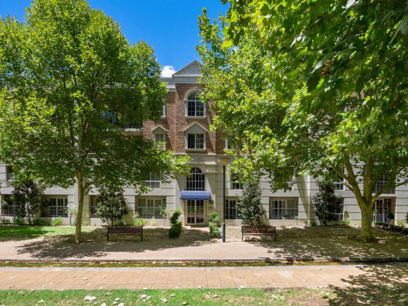 7/32 Eastbrook Terrace, East Perth WA 6004