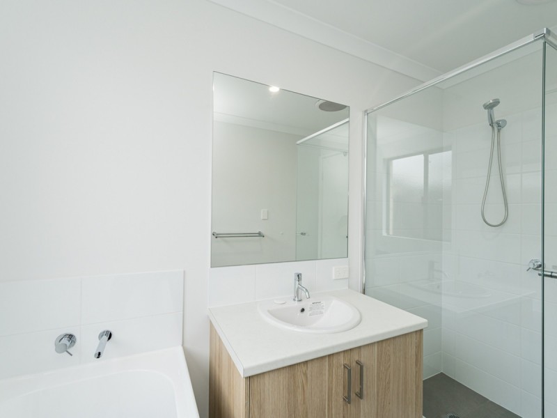 61 Butterleaf Avenue, Yanchep WA 6035