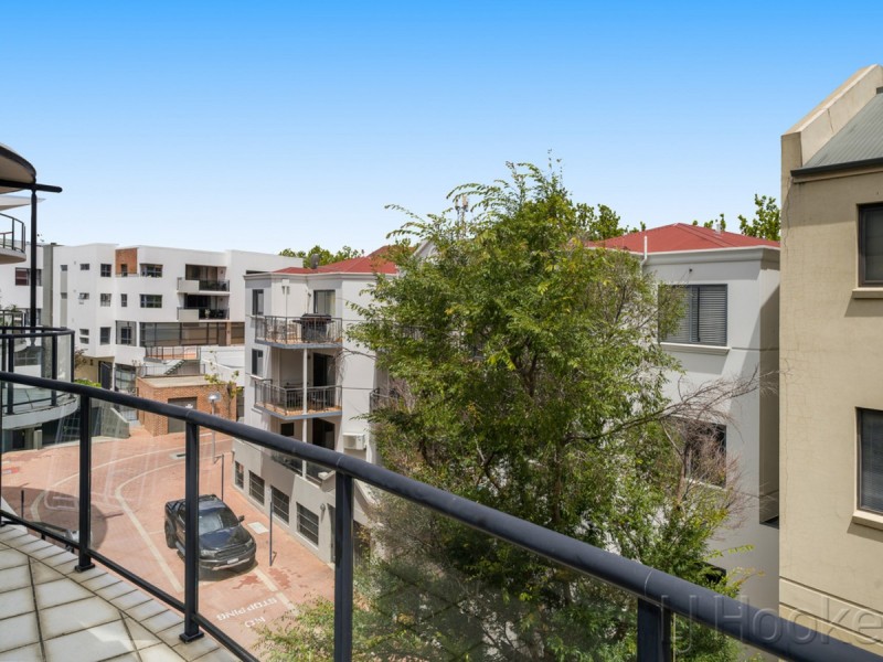 7/10 Eastbrook Terrace, East Perth WA 6004