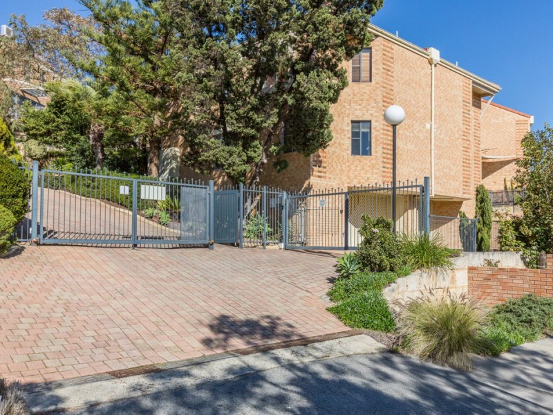 22/15 Boundary Road, Mosman Park WA 6012
